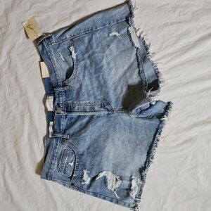 Universal Thread Womens Blue 90's Baggy Distressed Denim Shorts 5 Button